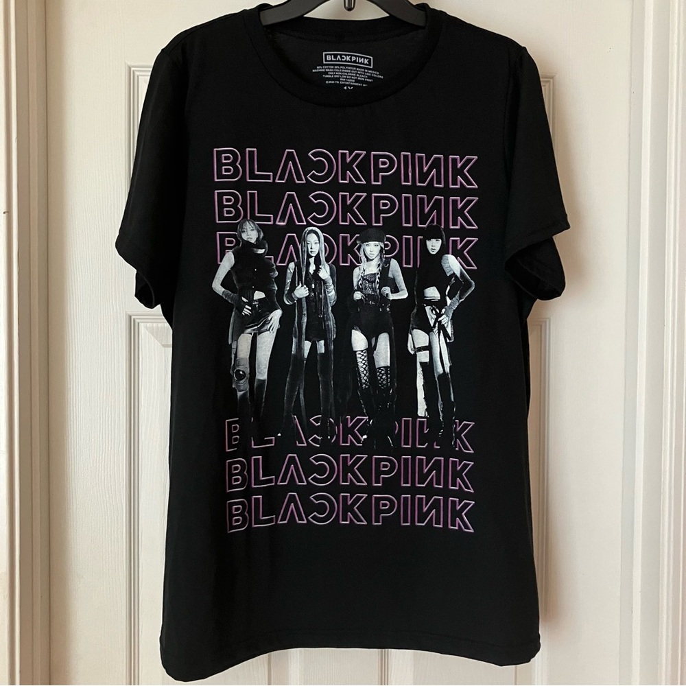 BLACKPINK Group Portrait T-Shirt 1X